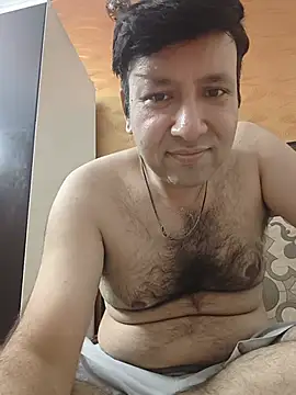 innocentboy1987 online show from July 2026 04:34:01 PM
