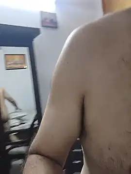 innocentboy1987 online show from July 2026 04:39:33 PM