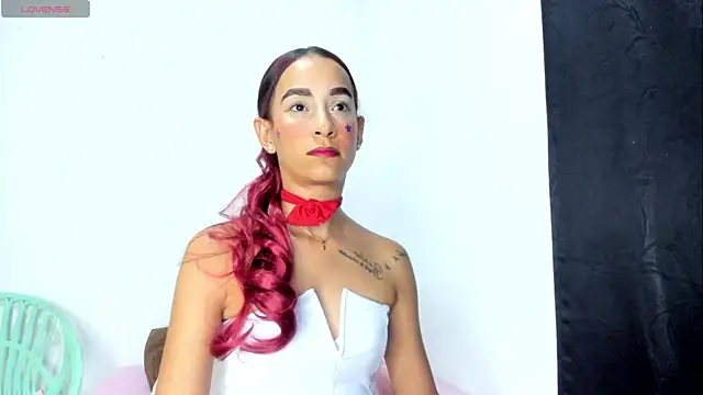 Olivia Stevens online show from June 2026 08:13:02 PM