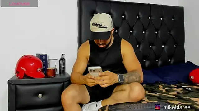 mikeblaree online show from July 2026 08:24:02 PM