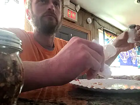 gronammo85 online show from March 2025 10:56:01 PM