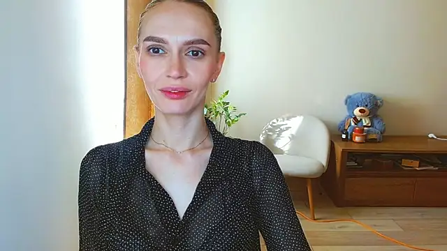 Lady Sunshine  online show from April 2026 05:46:02 AM