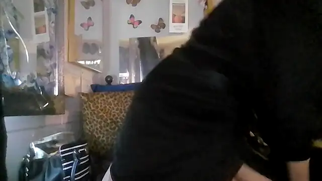 ShysluutGia online show from April 2026 02:28:01 PM