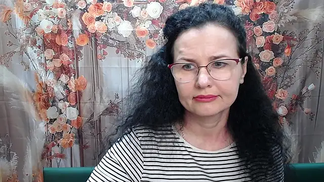 Miroslava Happi online show from April 2026 05:54:01 AM