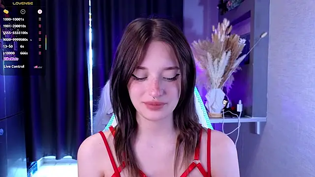 Snapshot of Hisoka_akerley chatting on May 2026 04:43:02 AM Hisoka akerley online show from May 2026 04:43:02 AM