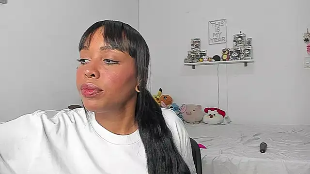 Annaa Brooks online show from April 2026 04:26:01 PM