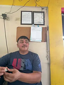 ElCangri19 online show from April 2026 07:01:01 PM