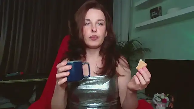 Snapshot of MollyBer chatting on March 2026 05:38:01 PM MollyBer online show from March 2026 05:38:01 PM