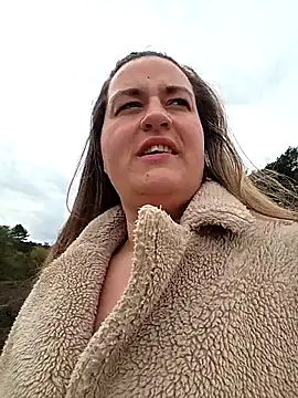 justtess online show from April 2026 01:05:01 PM