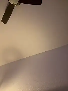 Valeedoll online show from March 2026 04:18:02 AM