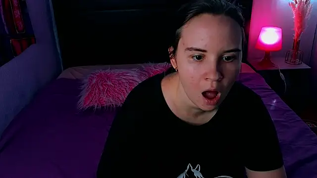 Lika 0ne online show from April 2026 01:37:02 PM