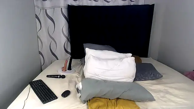 BigbootyliciousXXX online show from April 2026 02:27:02 AM