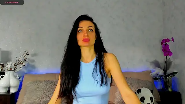 Tina Mart online show from April 2026 01:41:01 PM