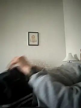 Snapshot of Teemu chatting on April 2026 02:58:01 PM Teemu online show from April 2026 02:58:01 PM