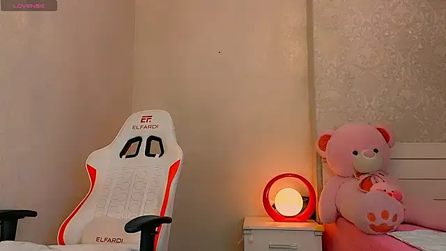 Demonic Angel  online show from July 2026 04:55:01 PM