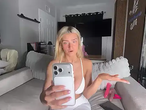 meggsworld online show from February 2026 03:21:01 PM