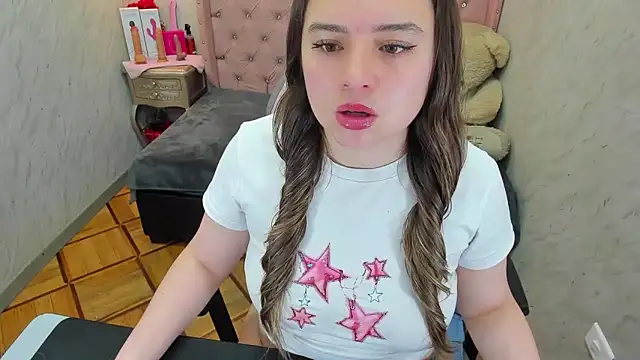 Lianngrace online show from April 2026 02:19:01 PM