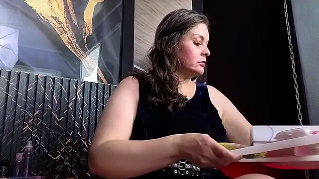 AmandaKovich online show from April 2026 07:31:02 PM