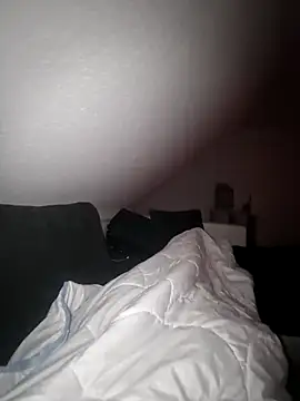 Snapshot of DerechteJunge chatting on February 2026 02:30:01 AM DerechteJunge online show from February 2026 02:30:01 AM