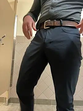 Snapshot of plaintreebull chatting on February 2026 09:53:01 PM plaintreebull online show from February 2026 09:53:01 PM