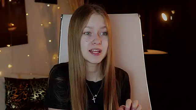 EveMundie online show from March 2026 06:30:01 AM