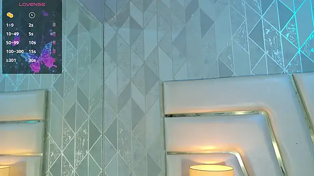 AnahisBennett online show from April 2026 12:11:02 AM