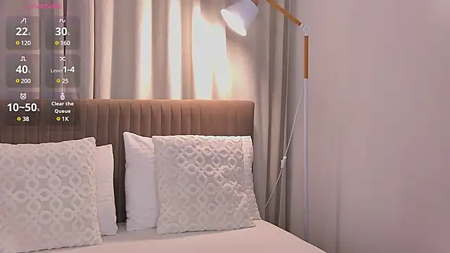 HitomiAoki online show from February 2025 05:18:02 PM