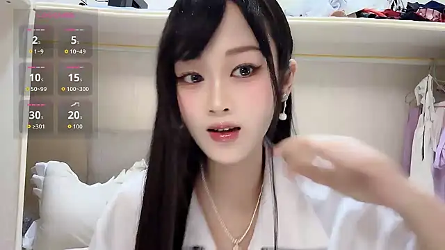 yueyue2003 online show from June 2026 12:30:01 PM