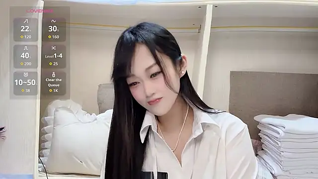 yueyue2003 online show from July 2026 12:23:01 PM