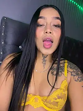 Emily sharlot online show from June 2026 01:19:02 AM
