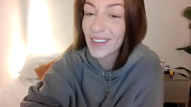 Edenfox- online show from March 2026 06:41:02 AM