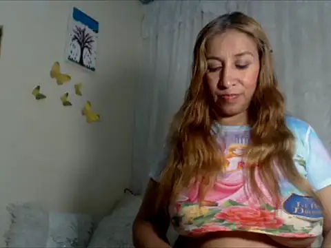 tatty love77 online show from September 2025 01:48:02 PM