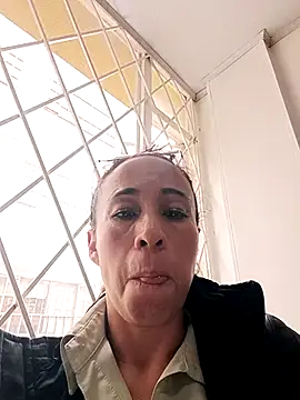 Coeur de luxure online show from March 2026 06:46:01 PM