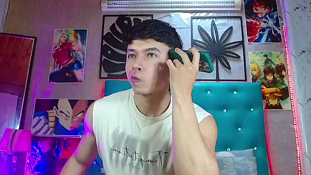 LiamAndrewzz online show from July 2026 08:49:02 PM
