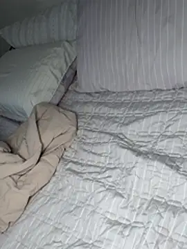 Snapshot of skybeatrice7 chatting on March 2026 06:58:01 PM skybeatrice7 online show from March 2026 06:58:01 PM