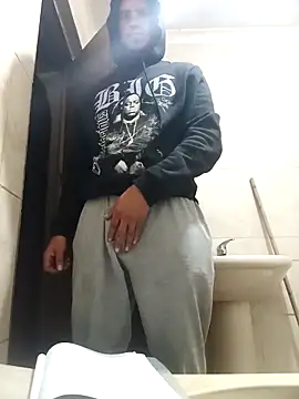 Snapshot of Quint3n chatting on November 2025 11:36:02 PM Quint3n online show from November 2025 11:36:02 PM