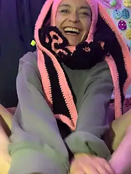 NatashaRex online show from April 2026 09:07:01 AM