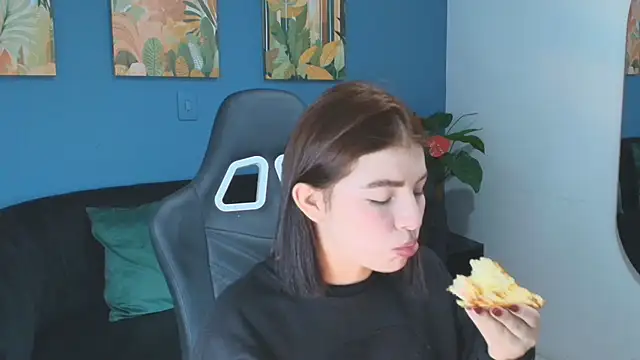 Zamira Taylor online show from February 2026 01:09:01 AM