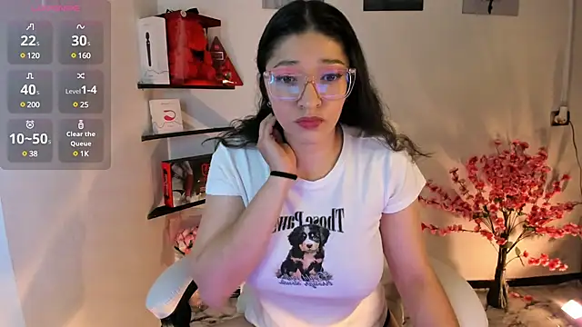 Snapshot of julieth26 chatting on February 2025 03:31:02 AM julieth26 online show from February 2025 03:31:02 AM