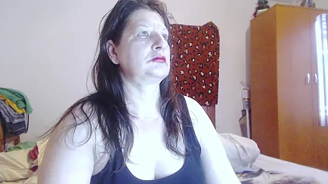 Snapshot of ExtasyMature chatting on June 2026 05:50:02 PM ExtasyMature online show from June 2026 05:50:02 PM