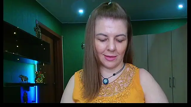 Snapshot of VeronikawGold chatting on July 2026 06:47:02 PM VeronikawGold online show from July 2026 06:47:02 PM