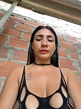 hot veteran01 online show from March 2025 08:00:02 PM