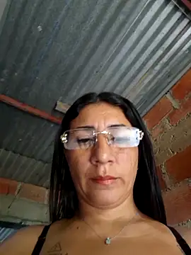 Snapshot of hot_veteran01 chatting on June 2026 09:15:01 PM hot veteran01 online show from June 2026 09:15:01 PM