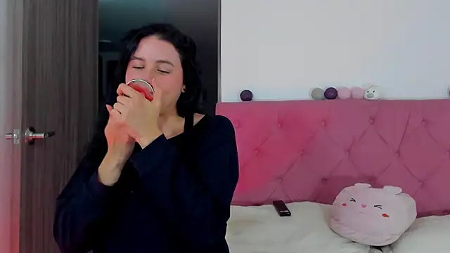 ela black online show from March 2025 12:26:02 PM