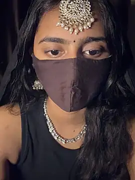 Dishasarmaa05 online show from June 2026 04:10:01 PM