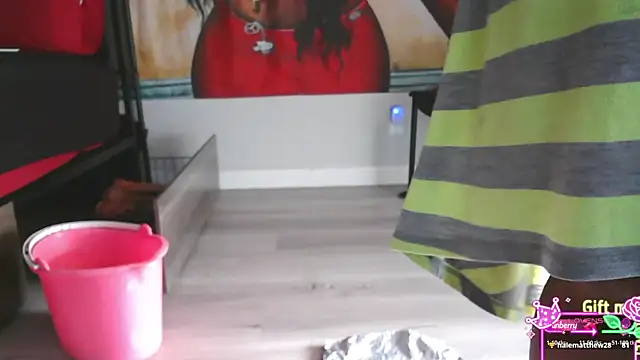 Queenanitadix online show from April 2026 02:57:01 PM