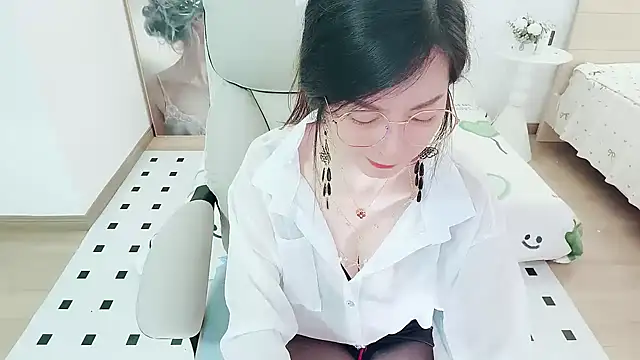 Dazzlebean online show from March 2026 03:16:02 PM