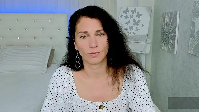 mylady xenia online show from June 2026 10:03:02 PM