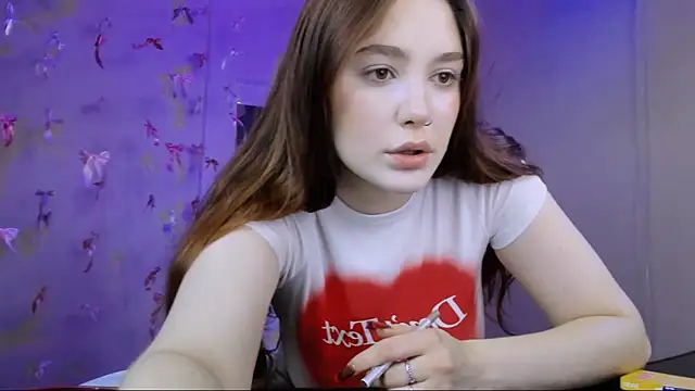 Snapshot of hazel_sullivan chatting on June 2026 08:37:02 AM hazel sullivan online show from June 2026 08:37:02 AM
