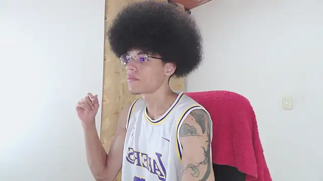 Smith Gael online show from March 2026 06:33:01 PM